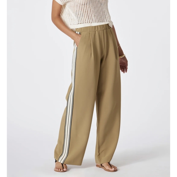 NWT Bishop + Young Women Sporty Tencel Camel/Ivory Stripe...
